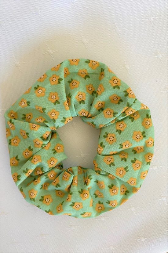 Spring Flowers Scrunchie - Image 4