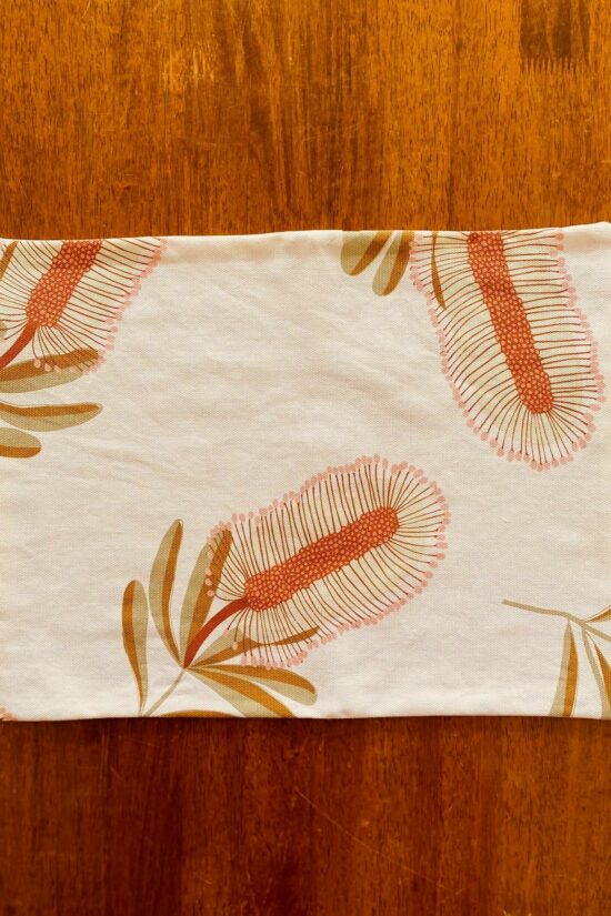 Placemat Pink Callistemon - Image 2