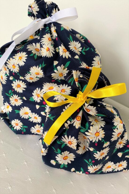 Reuseable Gift Bag Daisies - Image 2