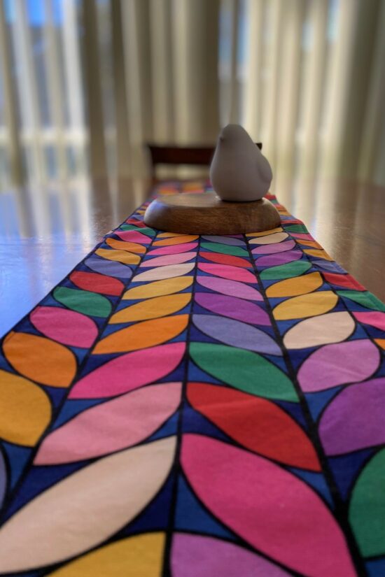 Table Runner Modern Leaves - Image 3