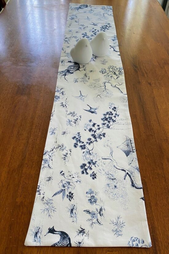 Table Runner Empress Garden - Image 3