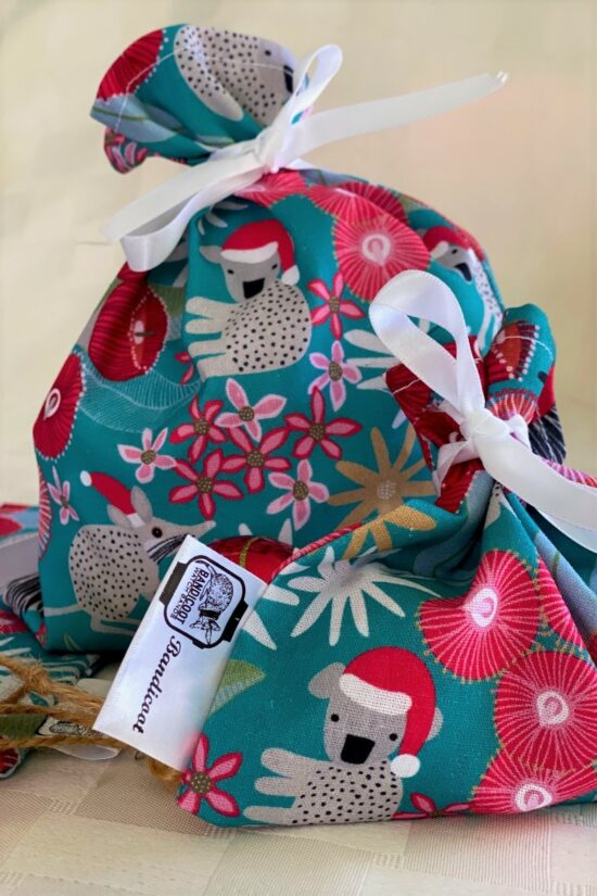 Reuseable Gift Bag Christmas Koalas - Image 4