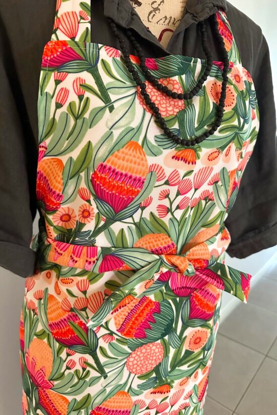Apron Gum Blossoms - Image 3