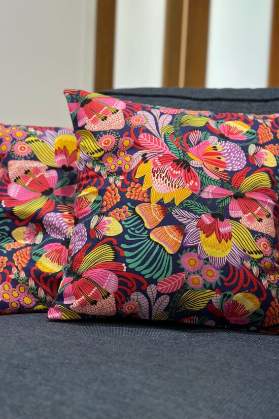 Wildflowers cushion cover - Image 2